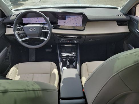 New 2026 Audi Q3 quattro 2.0T AWD/4WD image 23