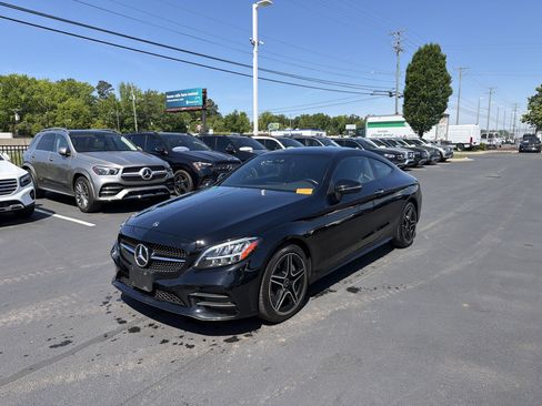 Used 2023 Mercedes-Benz C 300 4MATIC Coupe image 5
