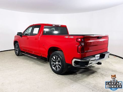 Used 2024 Chevrolet Silverado 1500 LT AWD/4WD image 10