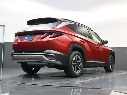 Certified 2025 Hyundai Tucson SEL image 16