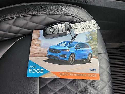 Used 2024 Ford Edge Titanium AWD/4WD image 41