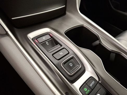 Used 2020 Honda Accord EX image 12