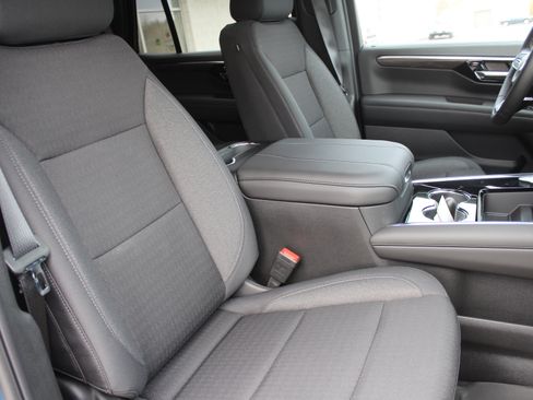 New 2026 Chevrolet Tahoe LS image 15