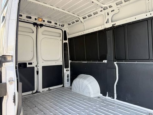 Used 2019 RAM ProMaster 1500 FWD image 11