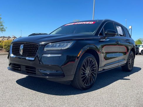 Used 2022 Lincoln Corsair Reserve image 3