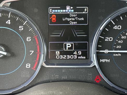Used 2018 Subaru Forester 2.5i Premium AWD/4WD image 39