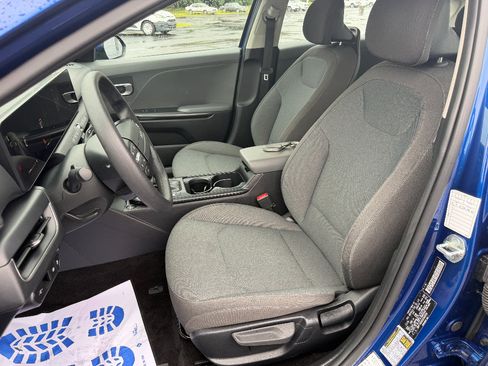 Used 2025 Kia K4 FWD image 37