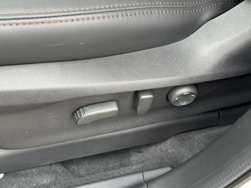 New 2026 Subaru Ascent Limited Bronze image 17