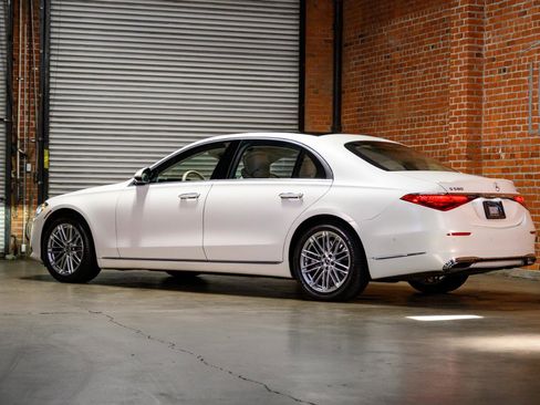 Used 2022 Mercedes-Benz S 580 4MATIC Sedan image 7