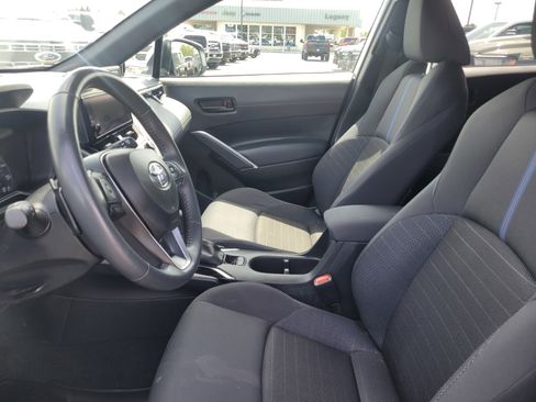 Used 2024 Toyota Corolla Cross AWD Hybrid image 7