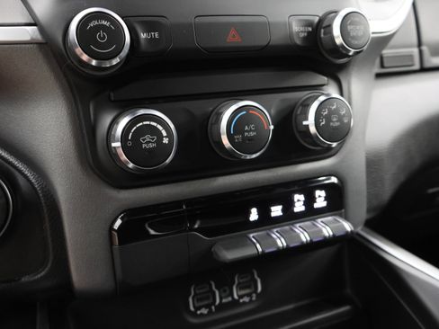 Used 2022 RAM 1500 Big Horn AWD/4WD image 43