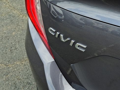 Used 2021 Honda Civic LX image 31