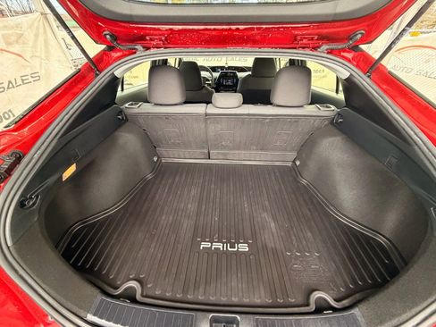 Used 2017 Toyota Prius Two w/ Prius Two Safety Plus Package image 20