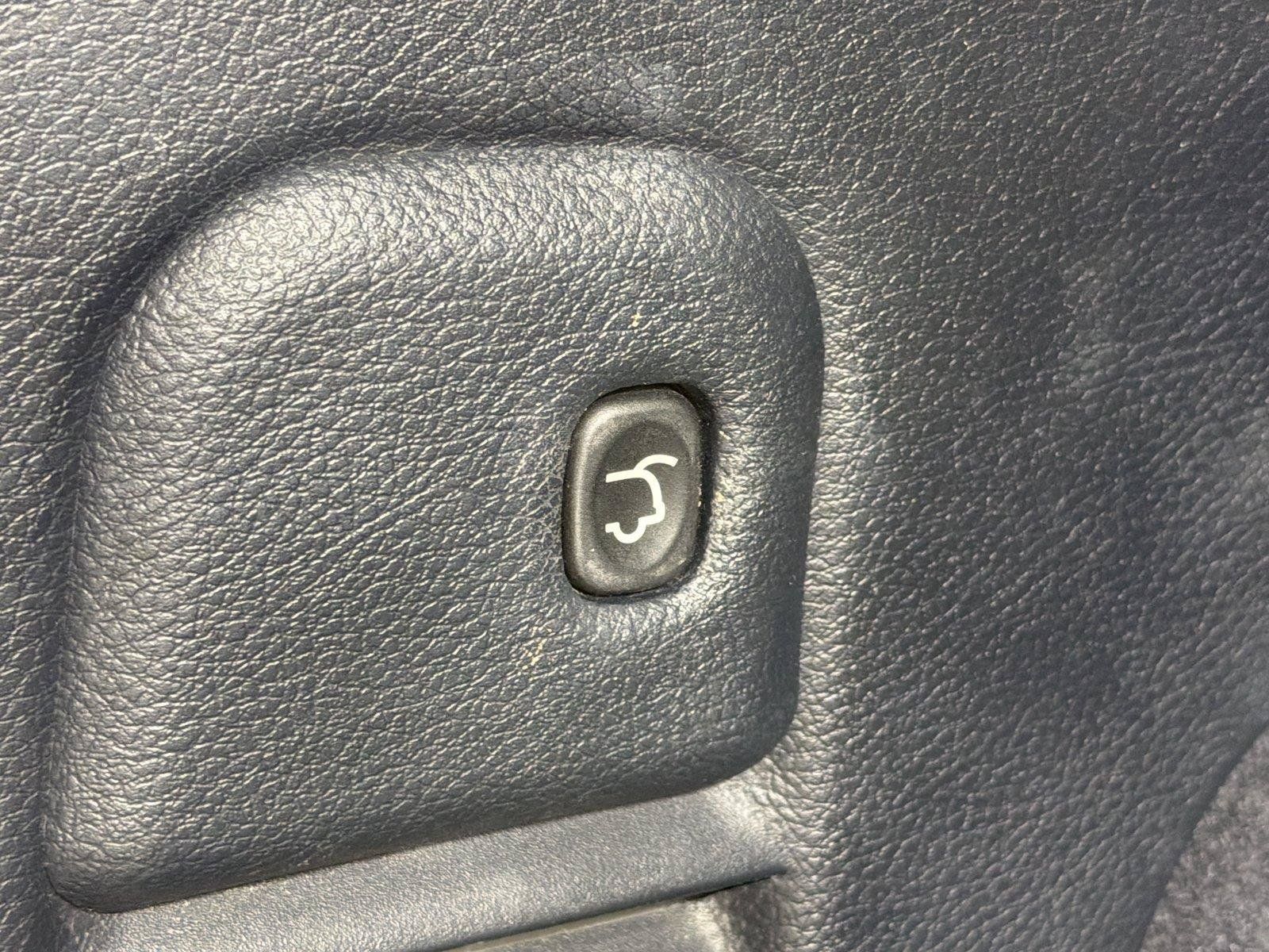 Used 2019 Jeep Grand Cherokee Summit AWD/4WD image 17