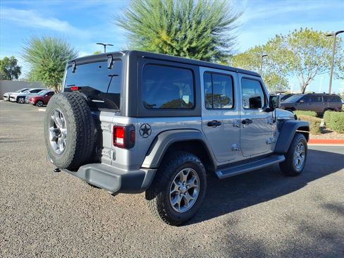 Used 2020 Jeep Wrangler Unlimited Sport image 5