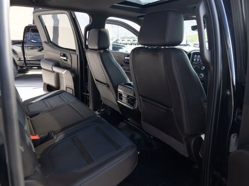 Used 2019 GMC Sierra 1500 Denali w/ Denali Ultimate Package AWD/4WD image 23