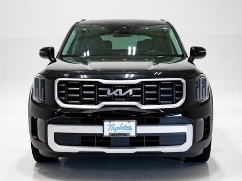Certified 2025 Kia Telluride S AWD/4WD image 4