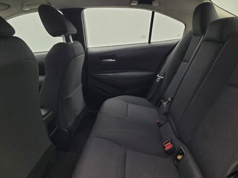 Used 2021 Toyota Corolla LE FWD image 18
