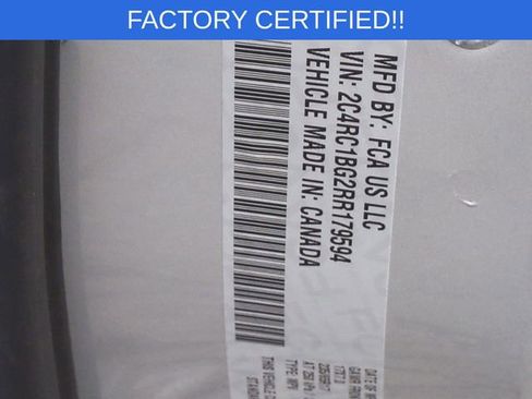 Certified 2024 Chrysler Pacifica Touring-L image 38