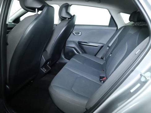 Used 2025 Kia K4 FWD image 14