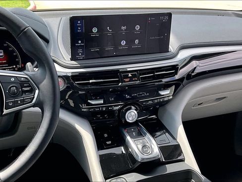 Certified 2026 Acura MDX FWD w/ Technology Package image 8