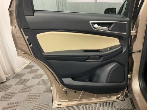 Used 2020 Ford Edge SEL w/ Convenience Package AWD/4WD image 34