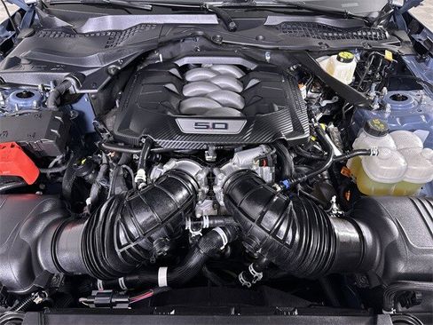 Used 2025 Ford Mustang GT Premium image 31