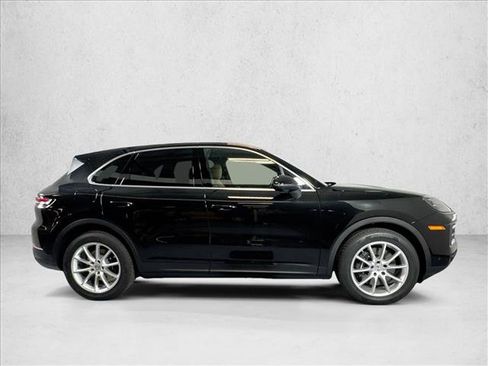 Used 2026 Porsche Cayenne AWD/4WD image 8