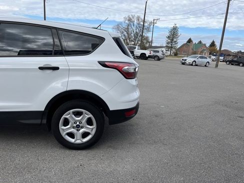 Used 2018 Ford Escape S image 6