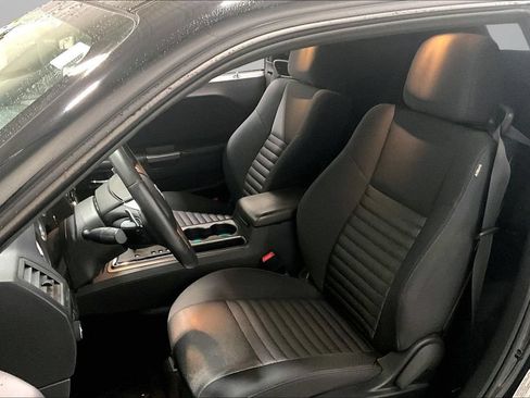 Used 2014 Dodge Challenger R/T RWD image 18