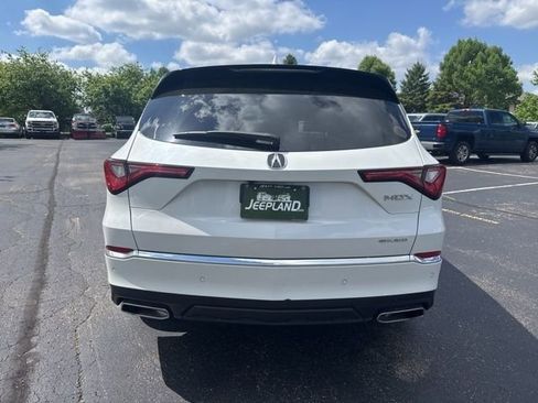 Used 2024 Acura MDX SH-AWD w/ Technology Package image 6