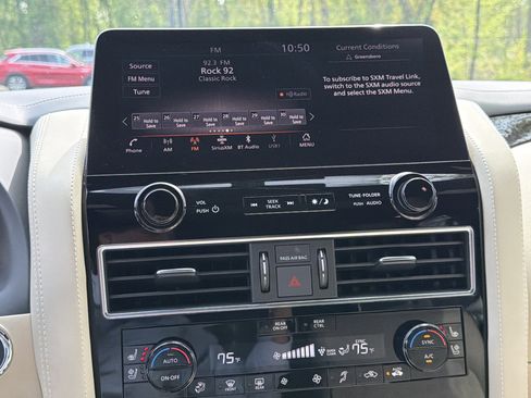 Certified 2024 INFINITI QX80 Sensory image 17