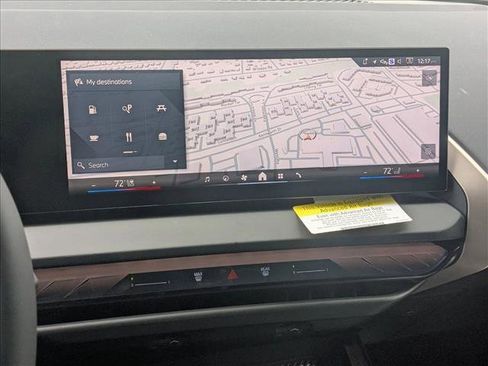 Used 2025 BMW X3 xDrive30i w/ Premium Package image 14