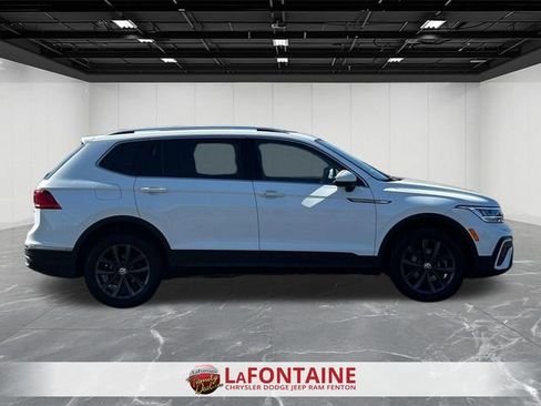 Used 2022 Volkswagen Tiguan SE image 6