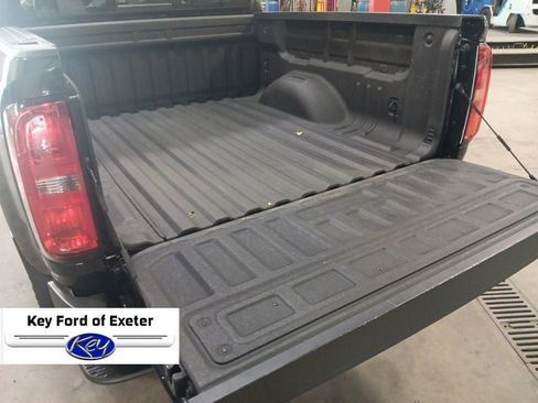 Used 2022 Chevrolet Colorado Z71 AWD/4WD image 14