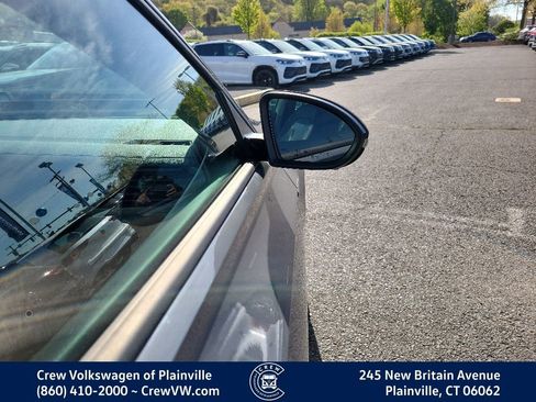 Certified 2020 Volkswagen Jetta GLI Autobahn FWD image 34