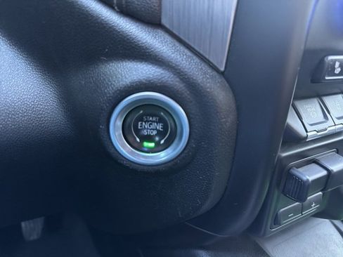 Used 2020 GMC Sierra 2500 Denali w/ Denali Ultimate Package image 20