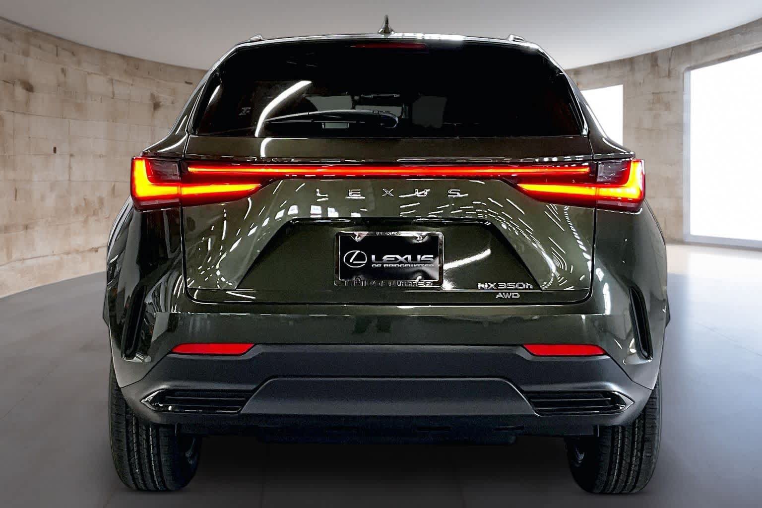 New 2026 Lexus NX 350h AWD w/ Premium Package image 4