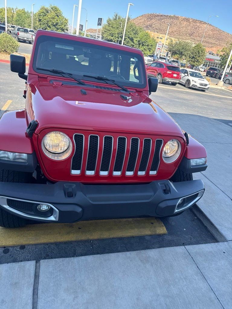 Used 2018 Jeep Wrangler Unlimited Sahara AWD/4WD image 2