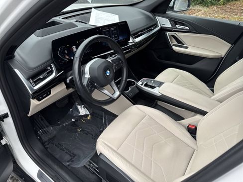 Certified 2023 BMW X1 xDrive28i w/ Premium Package image 10