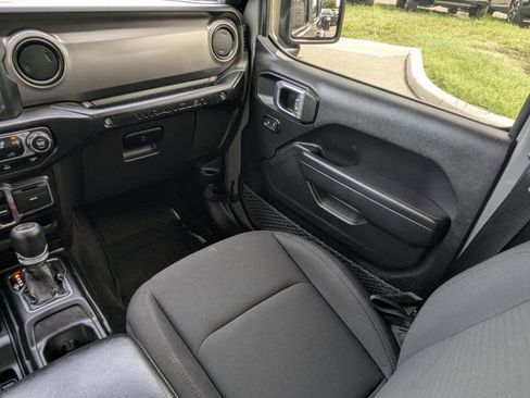 Used 2021 Jeep Wrangler Unlimited Sport AWD/4WD image 21