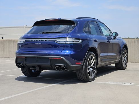 Certified 2026 Porsche Macan AWD/4WD image 8