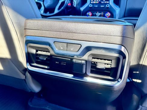 Used 2021 Chevrolet Silverado 1500 LTZ w/ LTZ Premium Package image 21