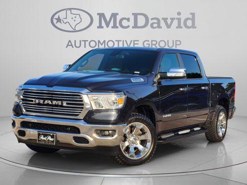 Used 2019 RAM 1500 4x4 Crew Cab image 1