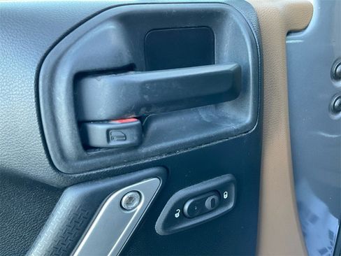 Used 2015 Jeep Wrangler Unlimited Sahara w/ Dual Top Group image 34