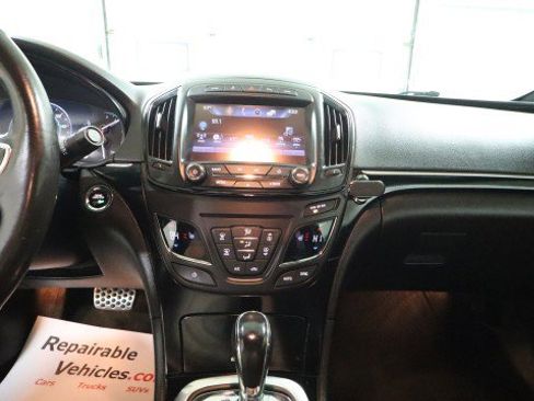Used 2017 Buick Regal GS image 13
