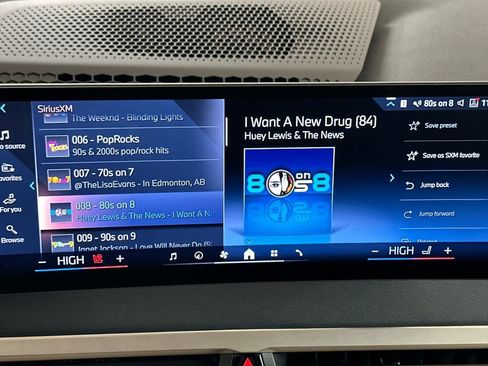 Used 2024 BMW iX xDrive50 w/ Sport Package image 18