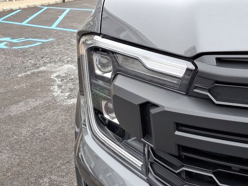 Used 2025 Ford Ranger Raptor image 10