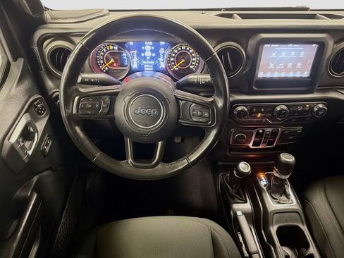 Used 2021 Jeep Gladiator Sport AWD/4WD image 23