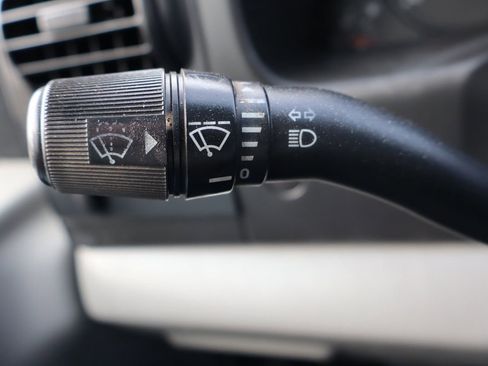 Used 2006 Ford F350 XL image 30